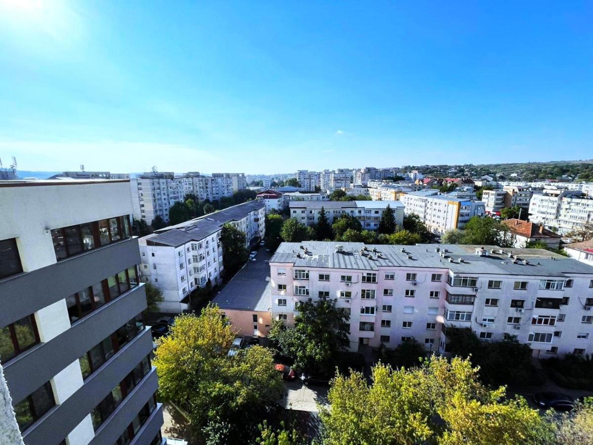 Taste Of Iasi - Two Room Apartment - Central - Sunset Touch Exterior photo
