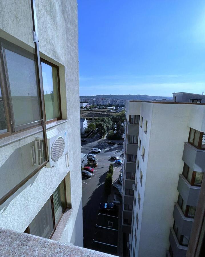 Taste Of Iasi - Two Room Apartment - Central - Sunset Touch Exterior photo